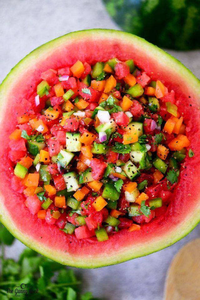 รูปภาพ:http://www.thegunnysack.com/wp-content/uploads/2016/07/Easy-Watermelon-Salsa-Recipe-684x1024.jpg