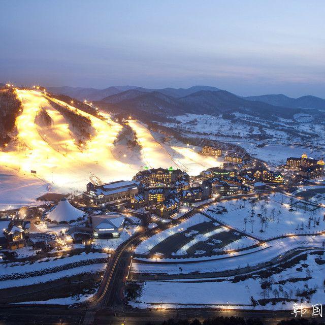 ภาพประกอบบทความ เปิดให้เล่นแล้ว! รวม 5 ลานสกีสุดฟินในเกาหลี หนีร้อนไปหนาวให้สุดๆ!