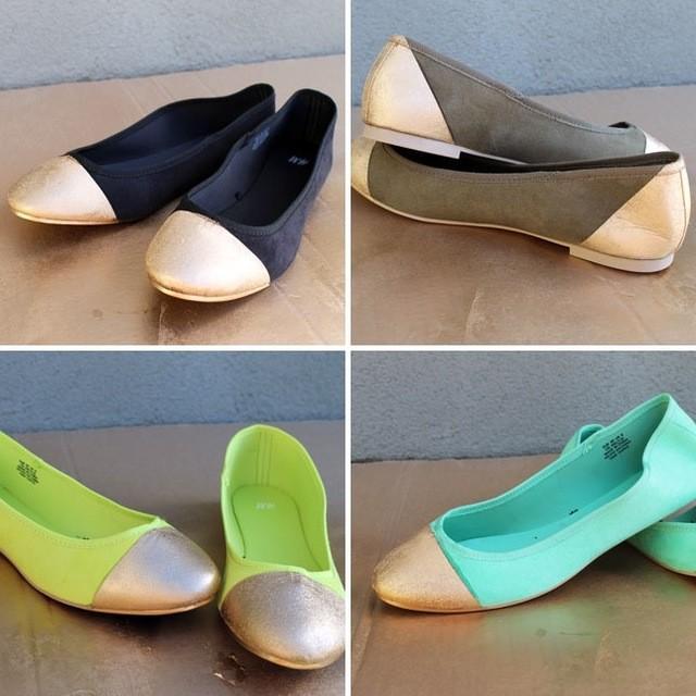 ภาพประกอบบทความ DIY Gold-Tipped Ballet Flats สรรสร้างรองเท้าแสนสวยได้ง่ายๆ ไม่ต้องง้อใครทั้งนั้น