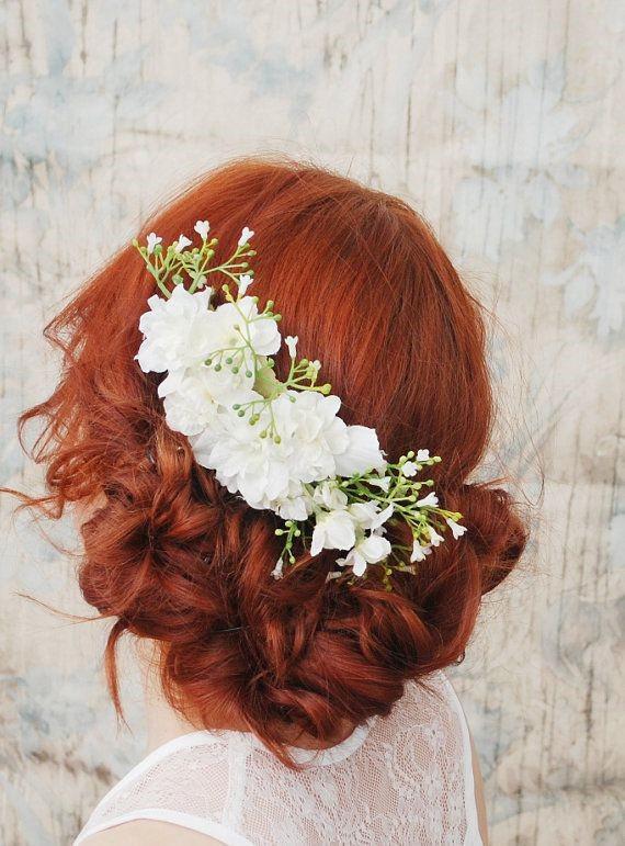 รูปภาพ:http://www.hairsea.com/wp-content/uploads/2015/10/Best-Exquisite-Hair-Adornments-for-the-Bride91.jpg