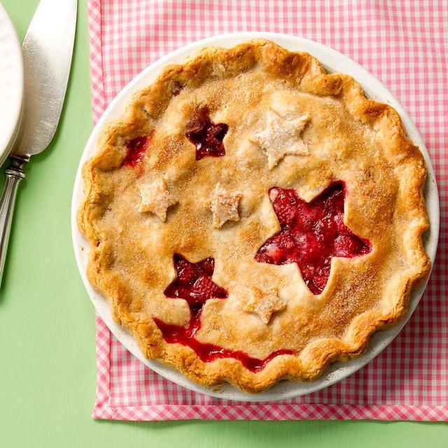 ตัวอย่าง ภาพหน้าปก:'Raspberry Pie สูตรพายราสเบอร์รี่สีแดง' อร่อยชุ่มฉ่ำ ทำง่ายๆ ได้ที่บ้าน