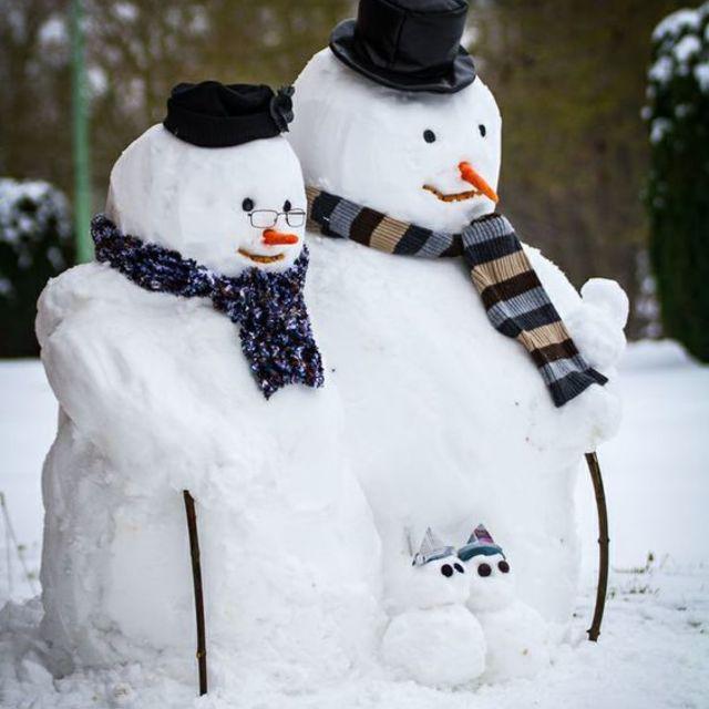 ภาพประกอบบทความ รวม 'Snowman' น่ารักๆ จากทั่วโลก ถึงบ้านเราไม่มี ก็ขอฟินจากต่างแดน!