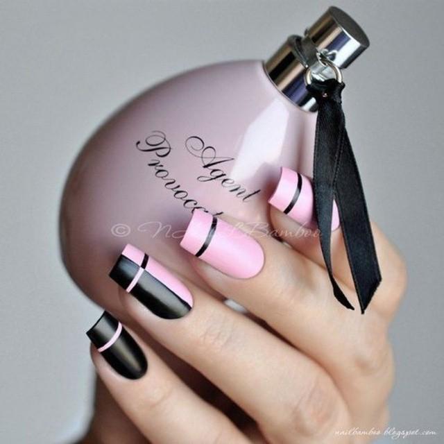 รูปภาพ:http://www.thainailart.com/wp-content/uploads/2016/06/Beautiful-Nails-decorated-in-pink1-1.jpg
