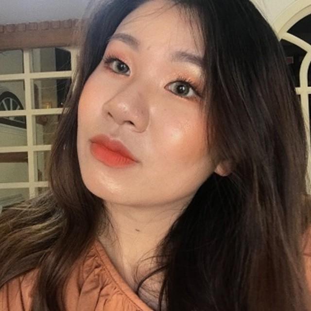 ภาพประกอบบทความ [How to] Orange Makeup แต่งหน้าโทนส้มสายเกา