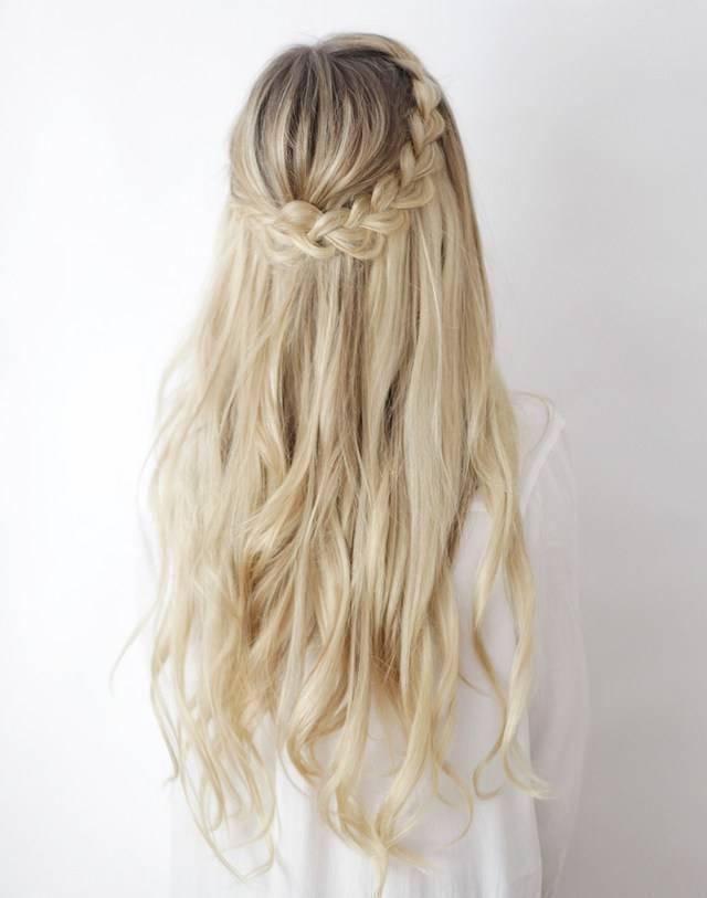 รูปภาพ:http://i0.wp.com/www.kassinka.com/wp-content/uploads/2015/09/kassinka-braid-hairstyle.jpg?resize=1000%2C1270