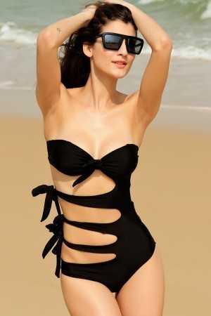 รูปภาพ:http://www.beachswimshop.com/uploades/product/original/one-piece-swimsuit-sexy-strapless-cut-out-black-swimsuit-006957.jpg