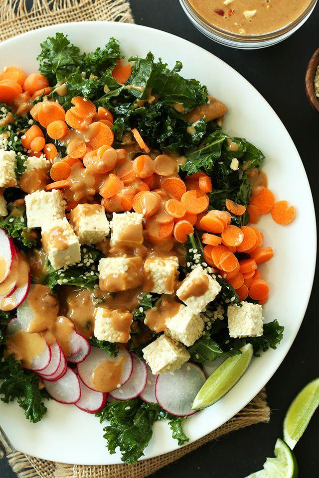 รูปภาพ:http://cdn3.minimalistbaker.com/wp-content/uploads/2014/03/Easy-Vegan-Gluten-Free-Thai-Kale-Salad-Massaged-Kale-Colorful-Veggies-Sesame-Tofu-and-a-Simple-Peanut-Dressing-The-perfect-takelong-lunch-or-light-dinner.jpg