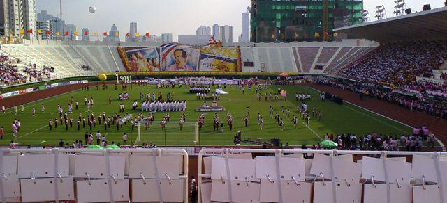 รูปภาพ:https://upload.wikimedia.org/wikipedia/commons/a/aa/Opening_ceremony,_66th_CU-TU_Traditional_Football_Match.jpg