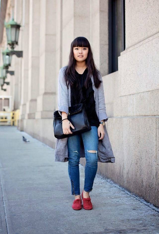 รูปภาพ:http://fashiongum.com/wp-content/uploads/2015/03/Sneakers-For-Women-Street-Style-Chic-Looks-38.jpg