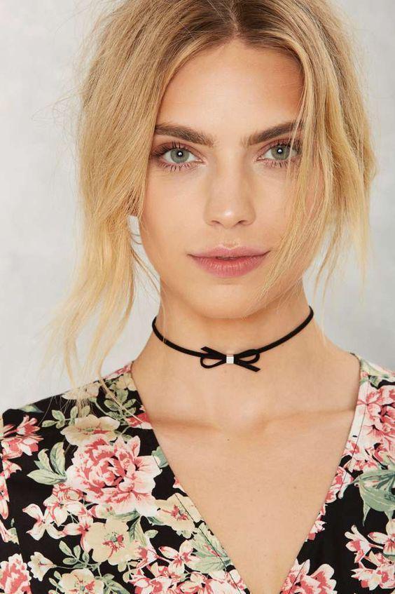 รูปภาพ:http://glamradar.com/wp-content/uploads/2016/07/choker-dainty-bow.jpg