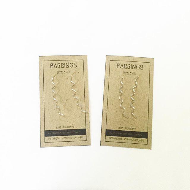 รูปภาพ:https://www.instagram.com/p/BHjpOWujase/?taken-by=earrings_minimal
