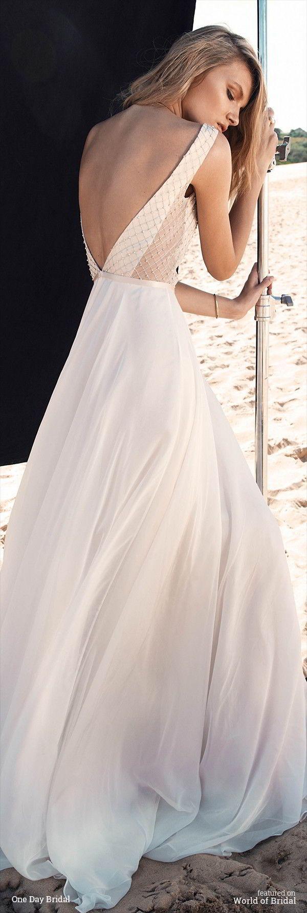 รูปภาพ:http://www.worldofbridal.com/wp-content/uploads/2016/05/One-Day-Bridal-2016-Wedding-Dress-8.jpg
