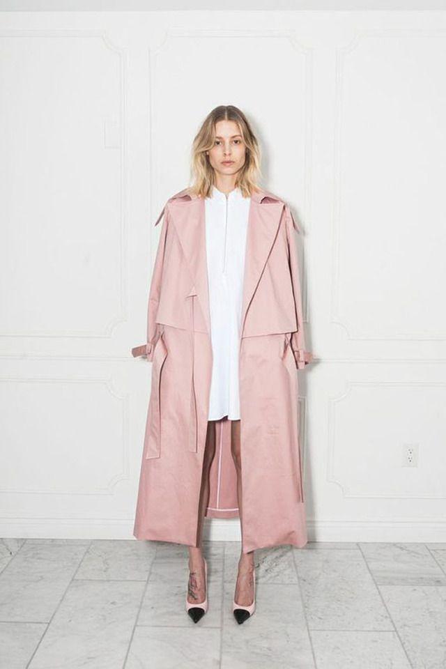 รูปภาพ:https://www.annielka.com/blog/wp-content/uploads/2016/06/Dusty-Pink-Blush-Trench-Coat-Heels-White-Dress-Outfit-Street-Style.jpg