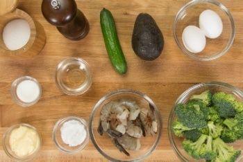 รูปภาพ:http://www.justonecookbook.com/wp-content/uploads/2014/11/Shrimp-Salad-Recipe-Ingredients.jpg