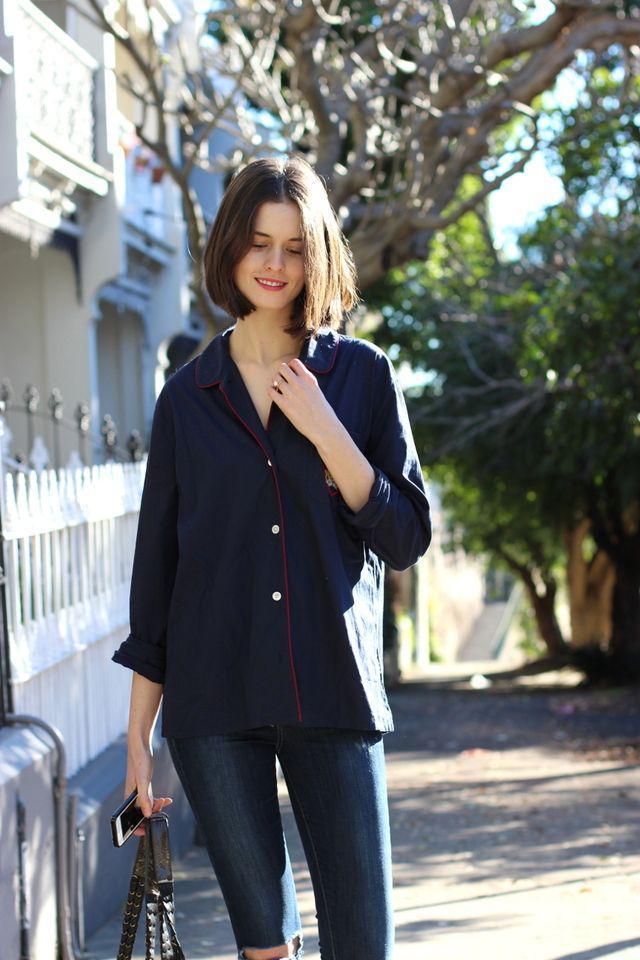 รูปภาพ:http://bychill.com/wp-content/uploads/2014/07/BY-CHILL-Australian-Fashion-blog-Chloe-Hill-wearing-J-Crew-Navy-pajama-shirt.jpg