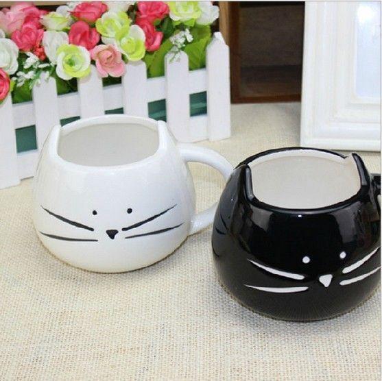 รูปภาพ:https://sc01.alicdn.com/kf/HTB1k3ICJXXXXXXxXpXXq6xXFXXXh/Coffee-Cup-Black-And-White-Cat-Animal.jpg