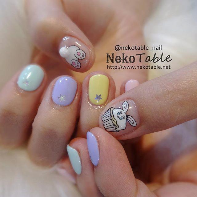 รูปภาพ:https://www.instagram.com/p/BCkFftJqa9V/?taken-by=nekotable_nail