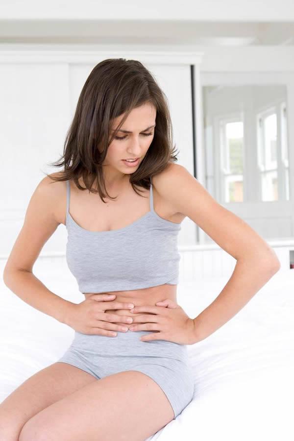 รูปภาพ:http://stomachview.info/wp-content/uploads/2014/09/lower-abdominal-pain-in-women-left-and-right-side-3.jpg