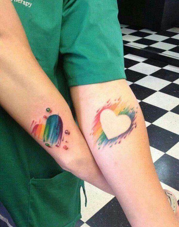 รูปภาพ:http://www.cuded.com/wp-content/uploads/2016/07/rainbow-hart-couple-tattoo.jpg