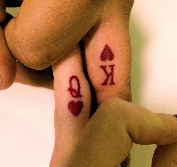 รูปภาพ:http://www.cuded.com/wp-content/uploads/2016/07/2-Q-and-K-couple-tattoo.jpg