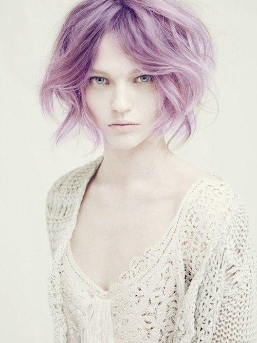 รูปภาพ:http://strayhair.com/wp-content/uploads/2014/10/awesome-purple-hair.jpg