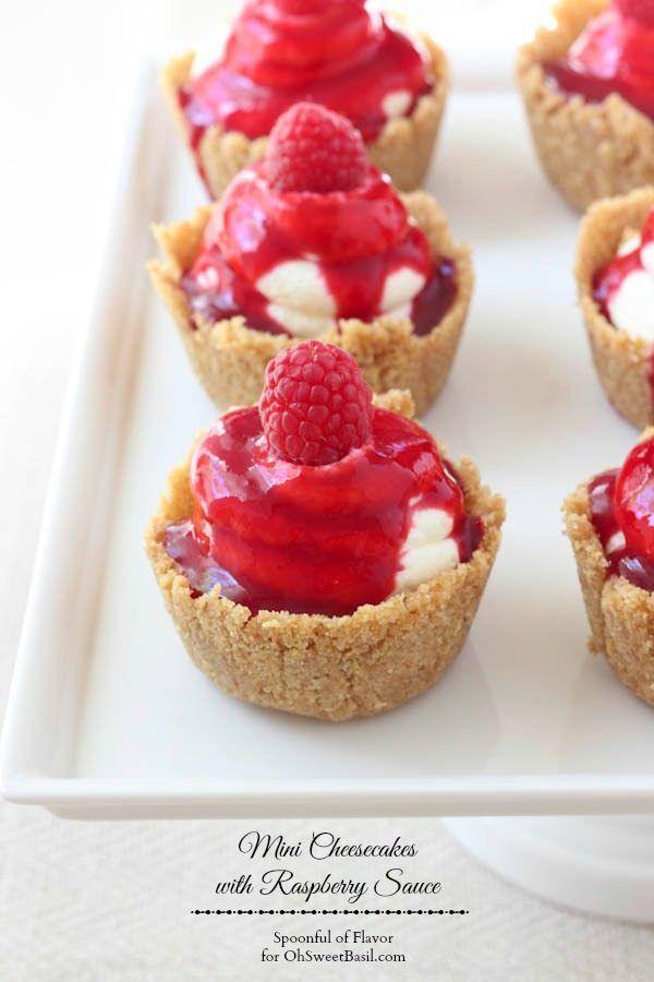 รูปภาพ:http://cdn0.ohsweetbasil.com/wp-content/uploads/2014/01/Mini-Cheesecakes-with-Raspberry-Sauce-for-Oh-Sweet-Basil_6.jpg