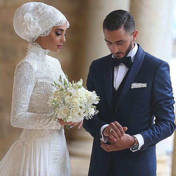 รูปภาพ:http://static.boredpanda.com/blog/wp-content/uploads/2016/09/hijab-bride-muslim-wedding-21-57d66f22933a2__605.jpg