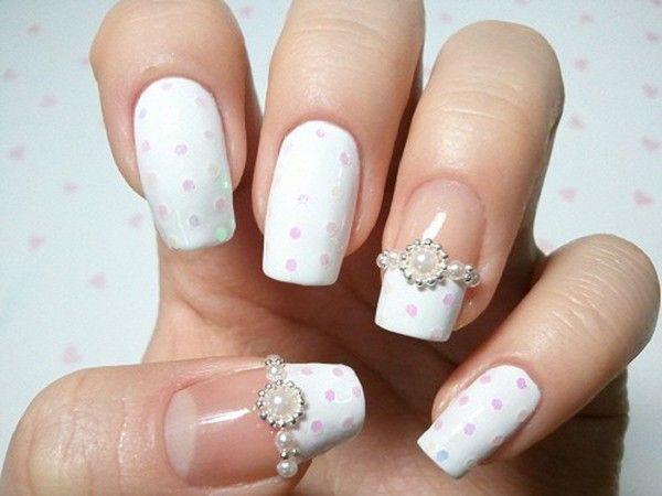 รูปภาพ:http://beautifieddesigns.com/wp-content/uploads/2015/12/nail-design-ideas-for-wedding.jpg