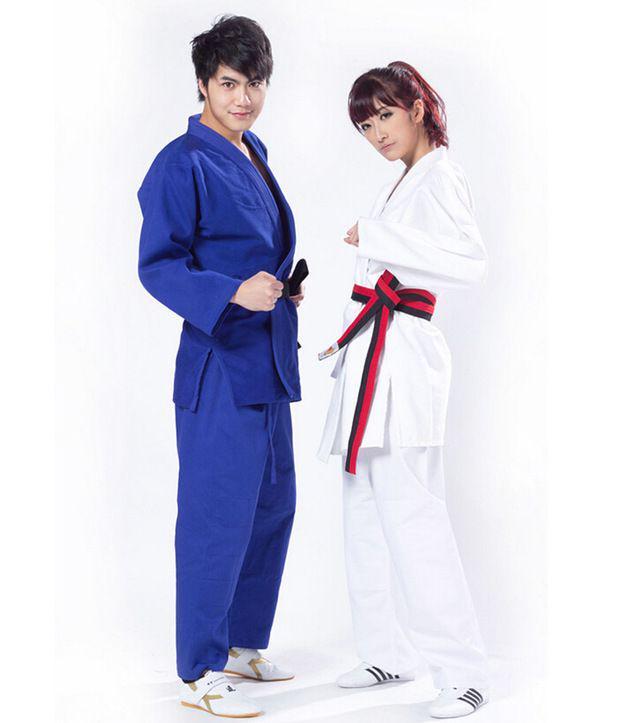 รูปภาพ:http://g01.a.alicdn.com/kf/HTB1UQMcJVXXXXaaXXXXq6xXFXXXH/Adult-Children-Standard-Thicken-font-b-judo-b-font-suit-with-belt-cotton-kimono-font-b.jpg