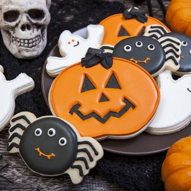 ตัวอย่าง ภาพหน้าปก:รวมไอเดีย "Halloween Cookies" สุดครีเอท น่าทานมากๆ !!