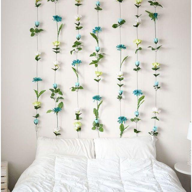 ภาพประกอบบทความ เพิ่มความสดใส ให้กับห้องนอนคุณด้วย "flowers headboard" กันเถอะ