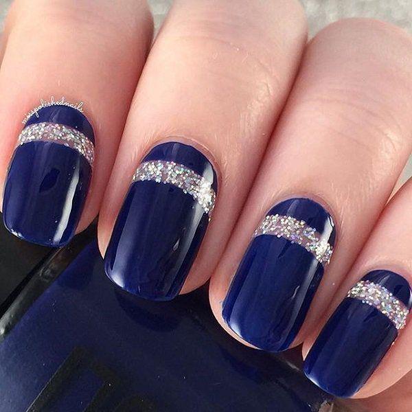 รูปภาพ:http://nenuno.co.uk/wp-content/uploads/2016/08/DARK-BLUE-NAIL-ART-DESIGN-14.jpg