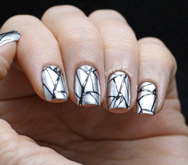 รูปภาพ:http://nailartstyle.com/wp-content/uploads/2016/06/45-crackle-silver-nail-designs.jpg
