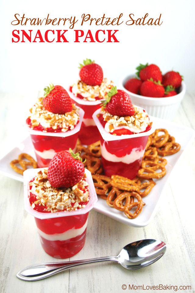 รูปภาพ:http://www.momlovesbaking.com/wp-content/uploads/2015/06/Strawberry-Pretzel-Salad-Snack-Pack-3.jpg