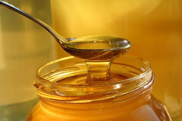 รูปภาพ:http://hormigonpulido.org/wp-content/uploads/2016/06/one-tablespoon-honey-can-against-3-disease.jpg