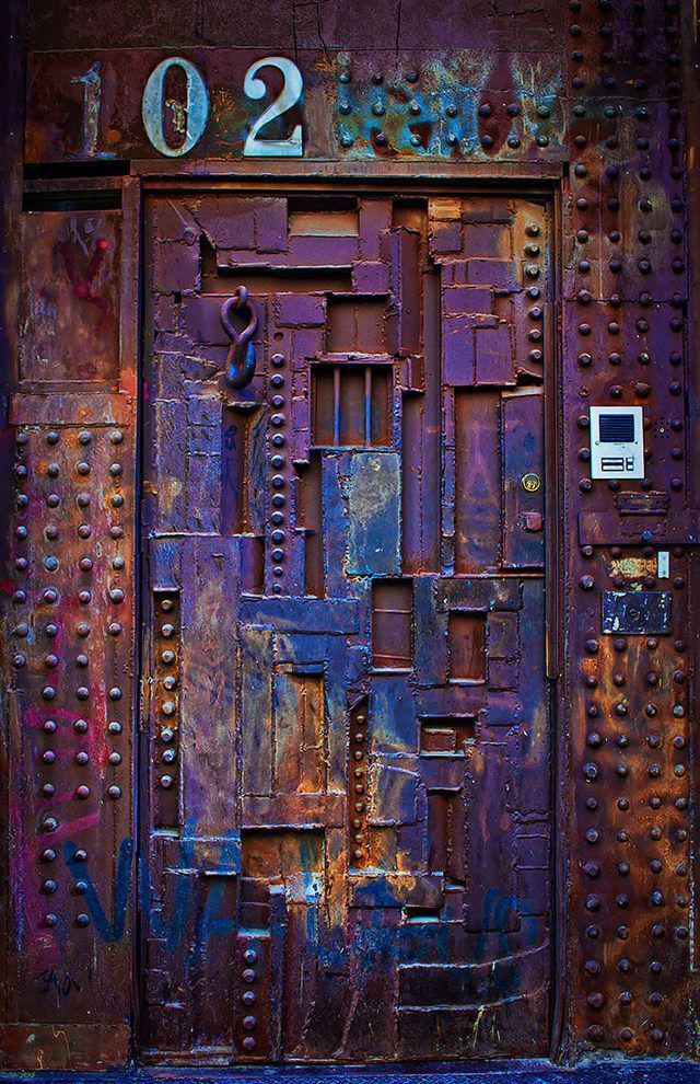 รูปภาพ:http://theawesomedaily.com/wp-content/uploads/2016/10/beautiful-doors-14-1.jpg