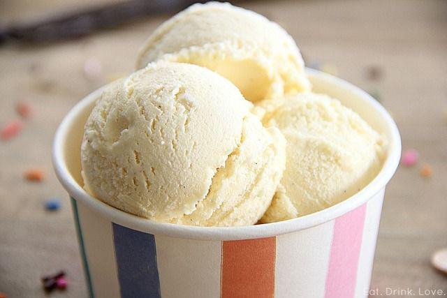 รูปภาพ:http://foods.weneedfun.com/wp-content/uploads/2016/06/vanilla-ice-cream-recipes-19.jpg