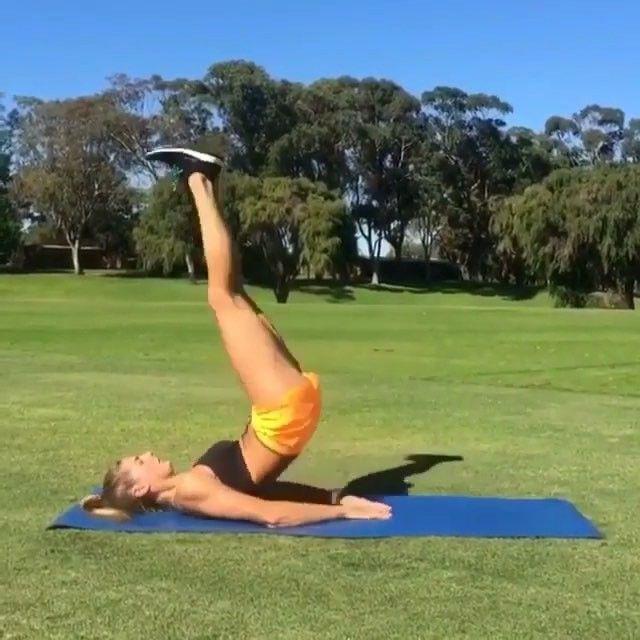 รูปภาพ:https://www.instagram.com/p/BGrzMXsr5st/?taken-by=home.exercises