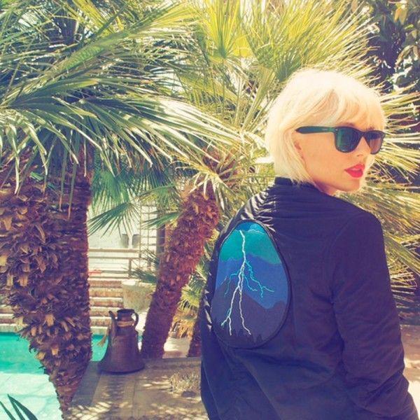 รูปภาพ:http://assets.instyle.co.uk/instyle/live/styles/article_landscape_600_wide/s3/galleries/13/04/taylor-swift-blonde-bob_0.jpg?8mpxhKlZyIKd1dQvDdK.eLW8eyNFwhaQ&itok=8d4GItz_