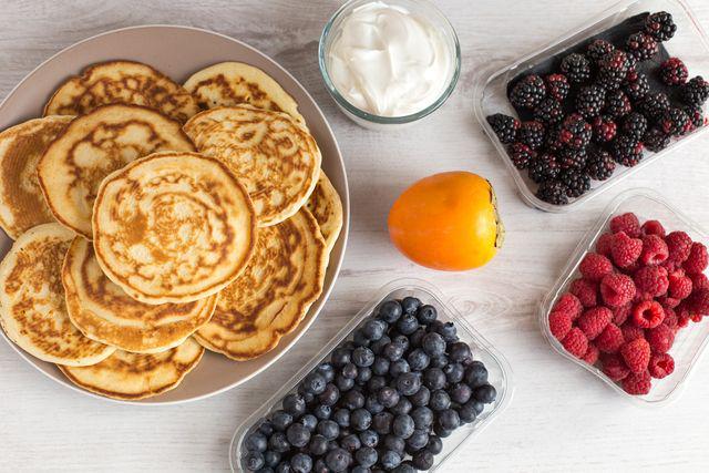 รูปภาพ:https://images.britcdn.com/wp-content/uploads/2016/11/Pancake-fruit-tarts-4.jpg
