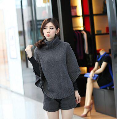 รูปภาพ:http://g03.a.alicdn.com/kf/HTB1L8cNHVXXXXcbXFXXq6xXFXXXw/Fall-Winter-Women-Turtleneck-Poncho-Sweater-Korean-Fashion-Plus-Size-Loose-Batwing-Sweater-Ladies-Knitted-Ponchos.jpg