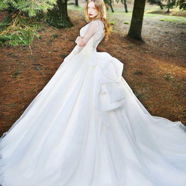 ตัวอย่าง ภาพหน้าปก:สุดคลาสสิก ชุดแต่งงาน สีขาวกระโปรงบาน ดูสวยบริสุทธิ์น่าทะนุถนอม 