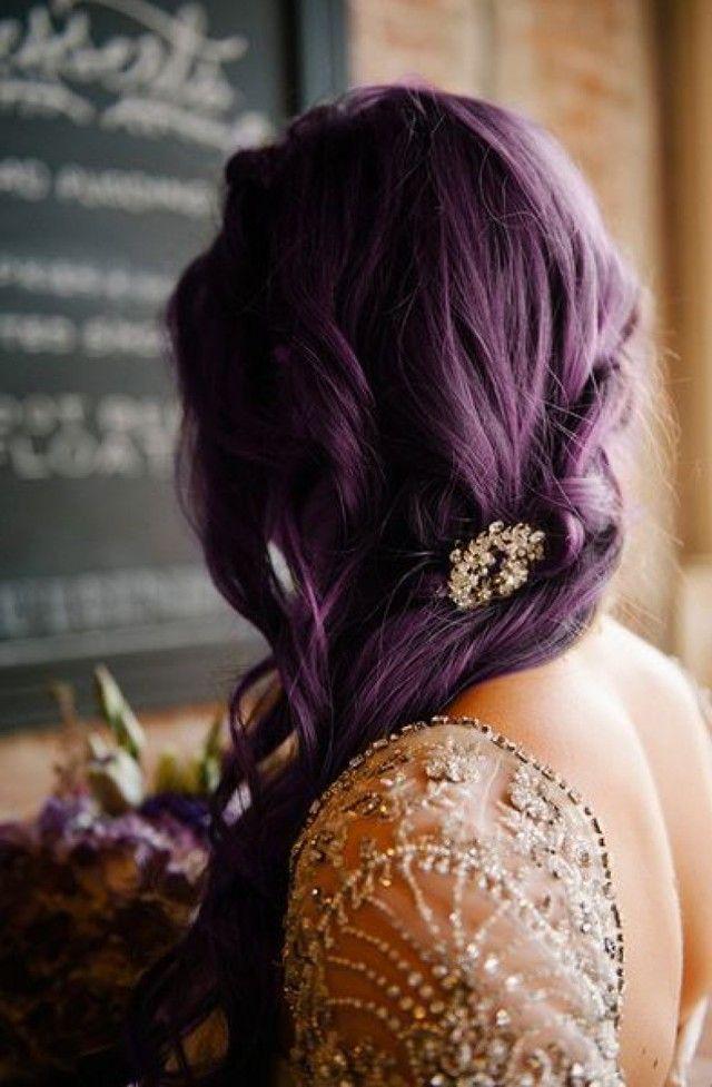 รูปภาพ:http://www.leseclaireuses.com/ec_content/mathilde/20160526-purple-hair-26516_2.jpg