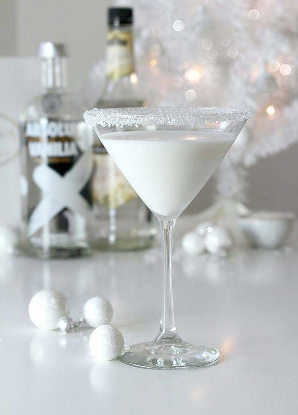 รูปภาพ:http://www.colincowieweddings.com/mediafiles/upload/Festive_Cocktails_Not_Suitable_For_Santa/05_Lulus_detail.jpg