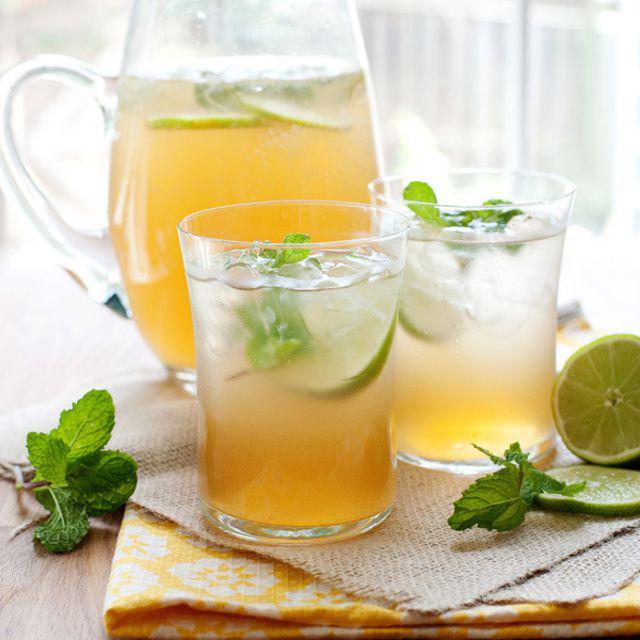 ตัวอย่าง ภาพหน้าปก:Mint Lime Tea Cooler ชามะนาวผสมมินต์สูตรเด็ด ดื่มแล้วสดชื่นแถมเย็นซ่าจับใจ