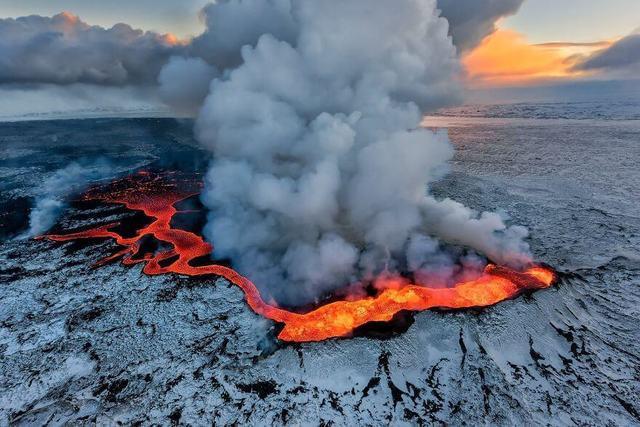 รูปภาพ:http://theawesomedaily.com/wp-content/uploads/2016/12/iceland-photos-28-1.jpg