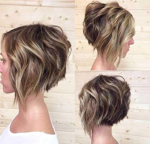 รูปภาพ:http://hairstylehub.com/wp-content/uploads/2016/12/wavy-stacked-bob.jpg