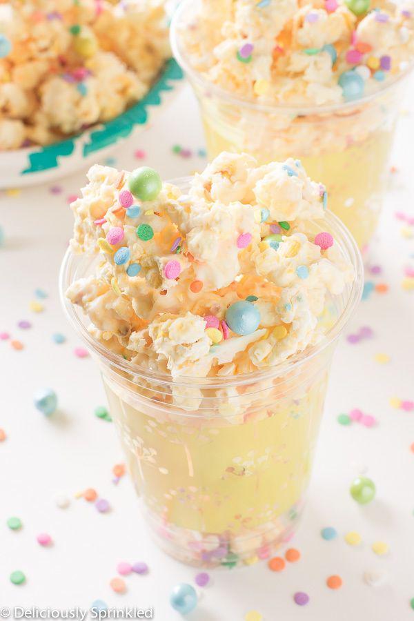 รูปภาพ:http://deliciouslysprinkled.com/wp-content/uploads/2015/09/Birthday-Cake-Popcorn-8.jpg