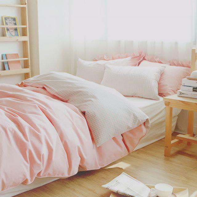 ภาพประกอบบทความ ไอเดียแต่งห้องในฝันแบบ "Pink Bedroom" หวาน หรู แพง เหมือนห้องนอนของเจ้าหญิง 
