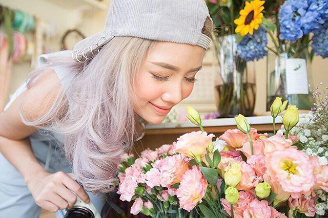 รูปภาพ:https://www.instagram.com/p/BPKqgLIjQHQ/?taken-by=flower_inhand
